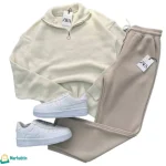 طقم شتوي رجالي قطعتين باللون السكري/الأبيض، بلوزة تريكو وبنطال ريب مسحب.