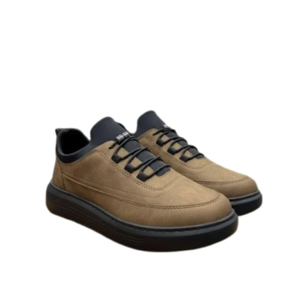 حذاء سبور تركي مخيط بني-موكا بنعل أسود سميك، متوفر في متجر مرحبتين.