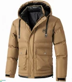 جاكيت براشوت بيج مبطن فرو بتحلاية سوداء خامة مشحمة مقاومة للماء