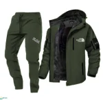 بيجاما شتوية مبطنة فرو لون زيتي، طقم فليس شبابي بتصميم عصري من مرحبتين.