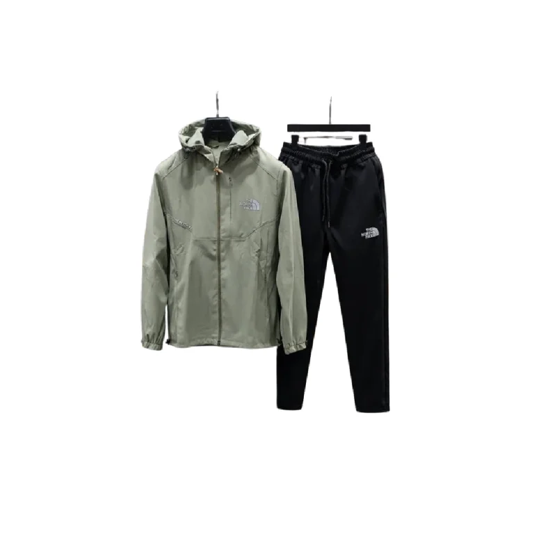 بجامة رجالية براشوت لون بيج فاتح طقم خفيف مع طاقية ورباط خصر