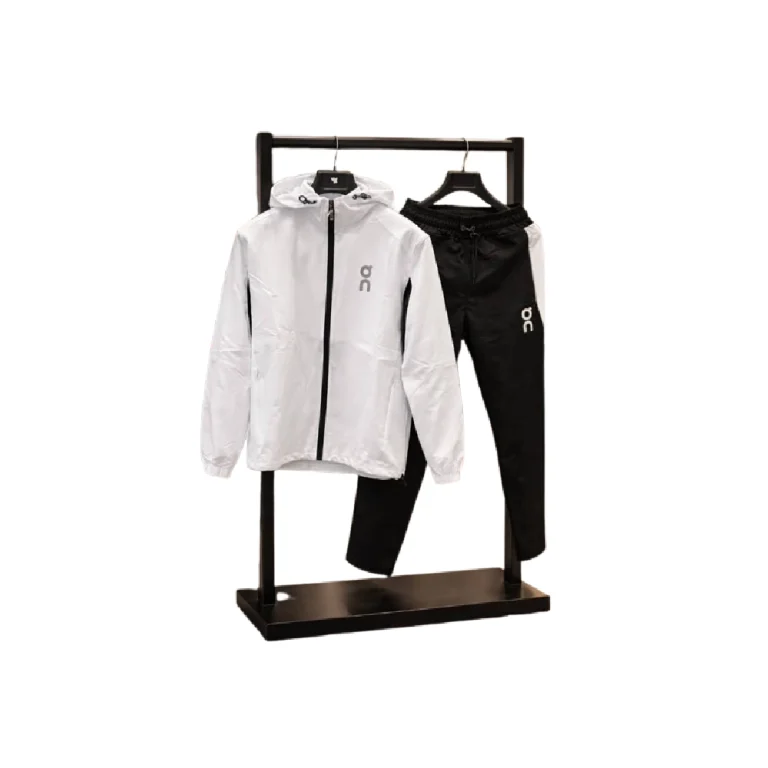 بجامة رجالية براشوت لون أبيض تصميم قطعتين مع طاقية وسحاب وخامة خفيفة